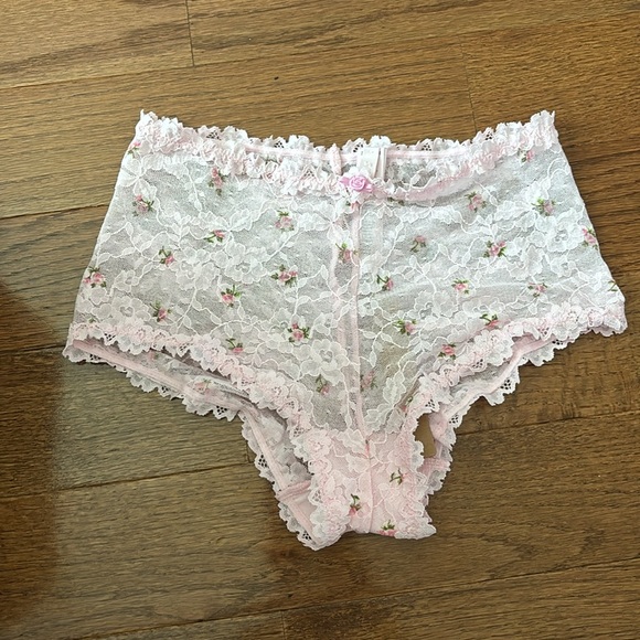 NWT Skims Women's Pink Boy Short floral lace - Picture 5 of 9